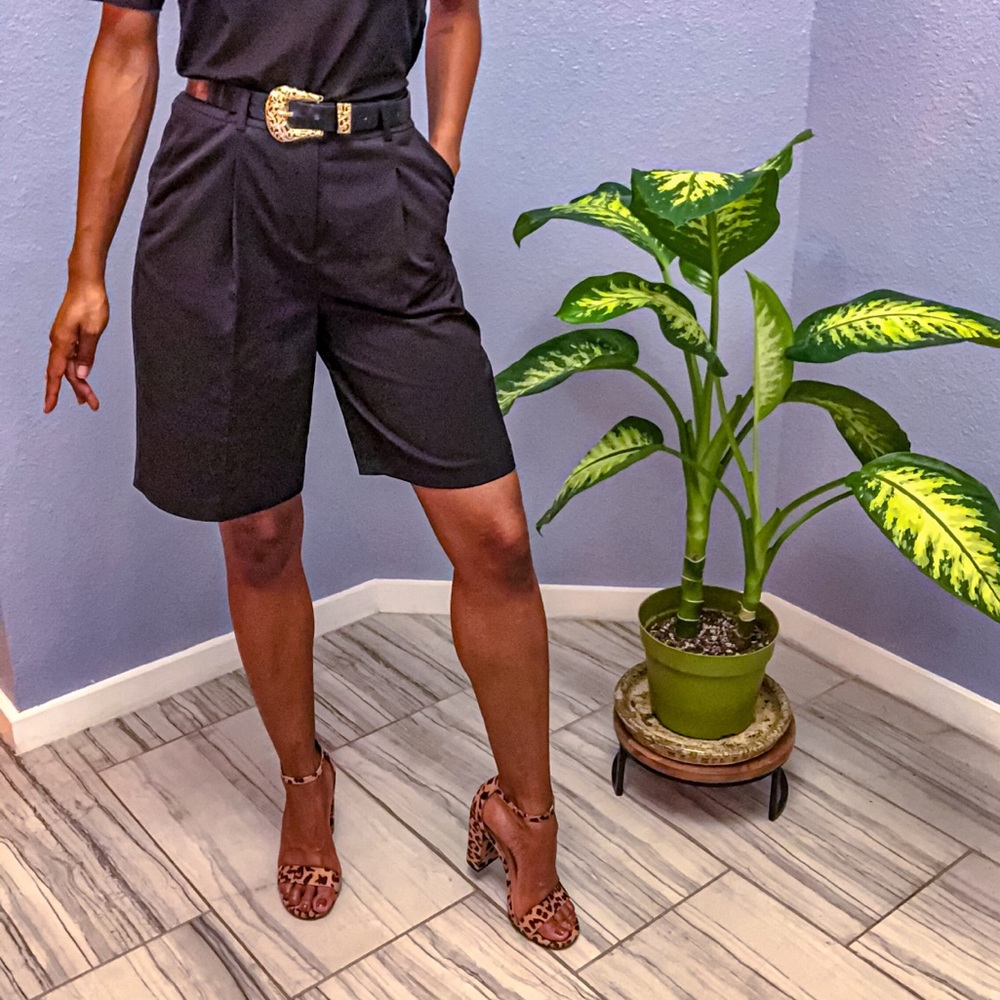 Black Casual Knee-length shorts